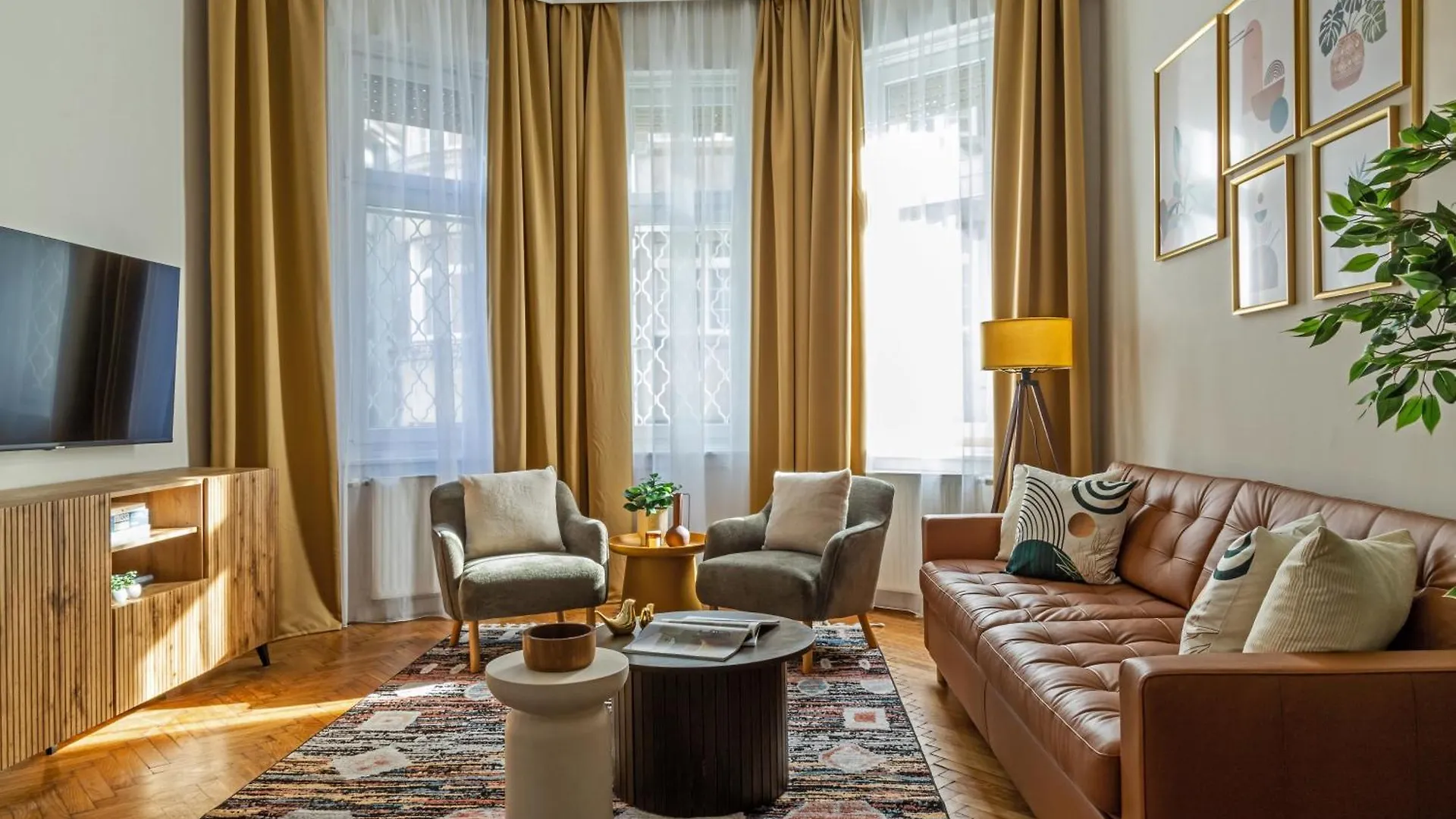 Rumbach Royal Apartment Budapest